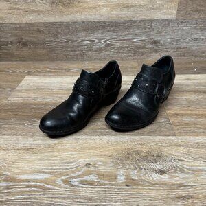 Born Studded Ankle Black Leather Booties Women's Size 6